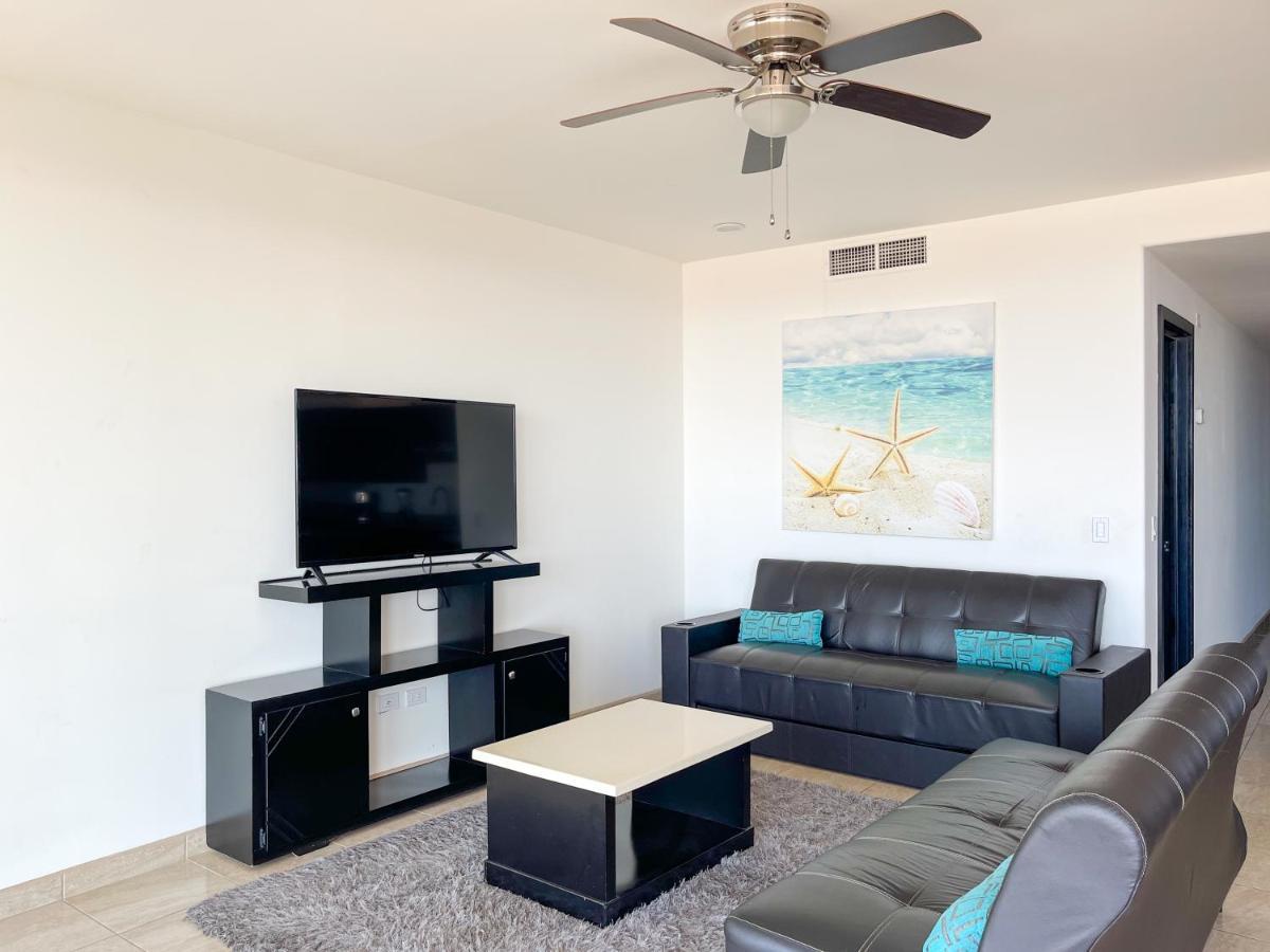 Unwind In A Brand New Condo With Stunning View ปูแอร์โตเปญาสโก ภายนอก รูปภาพ