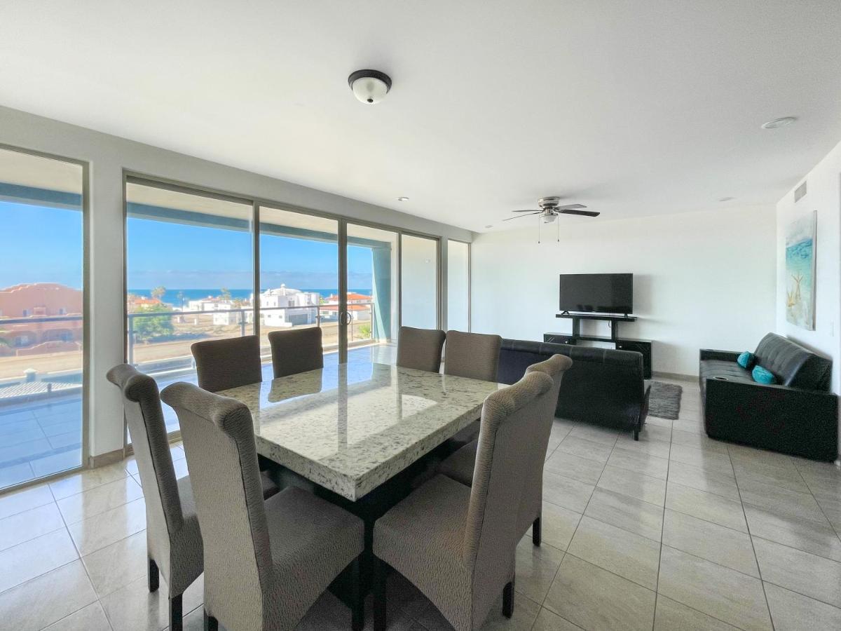 Unwind In A Brand New Condo With Stunning View ปูแอร์โตเปญาสโก ภายนอก รูปภาพ